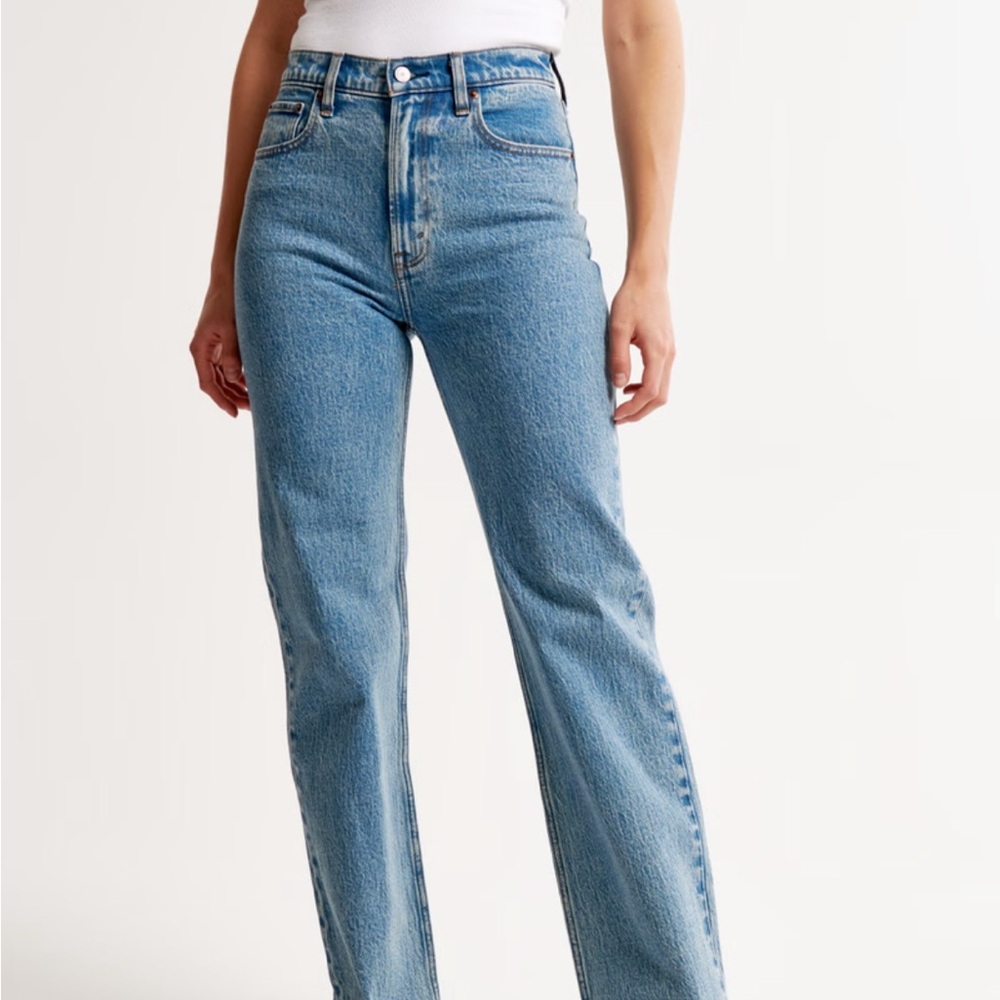 Abercrombie 90s Relaxed High Rise Jeans